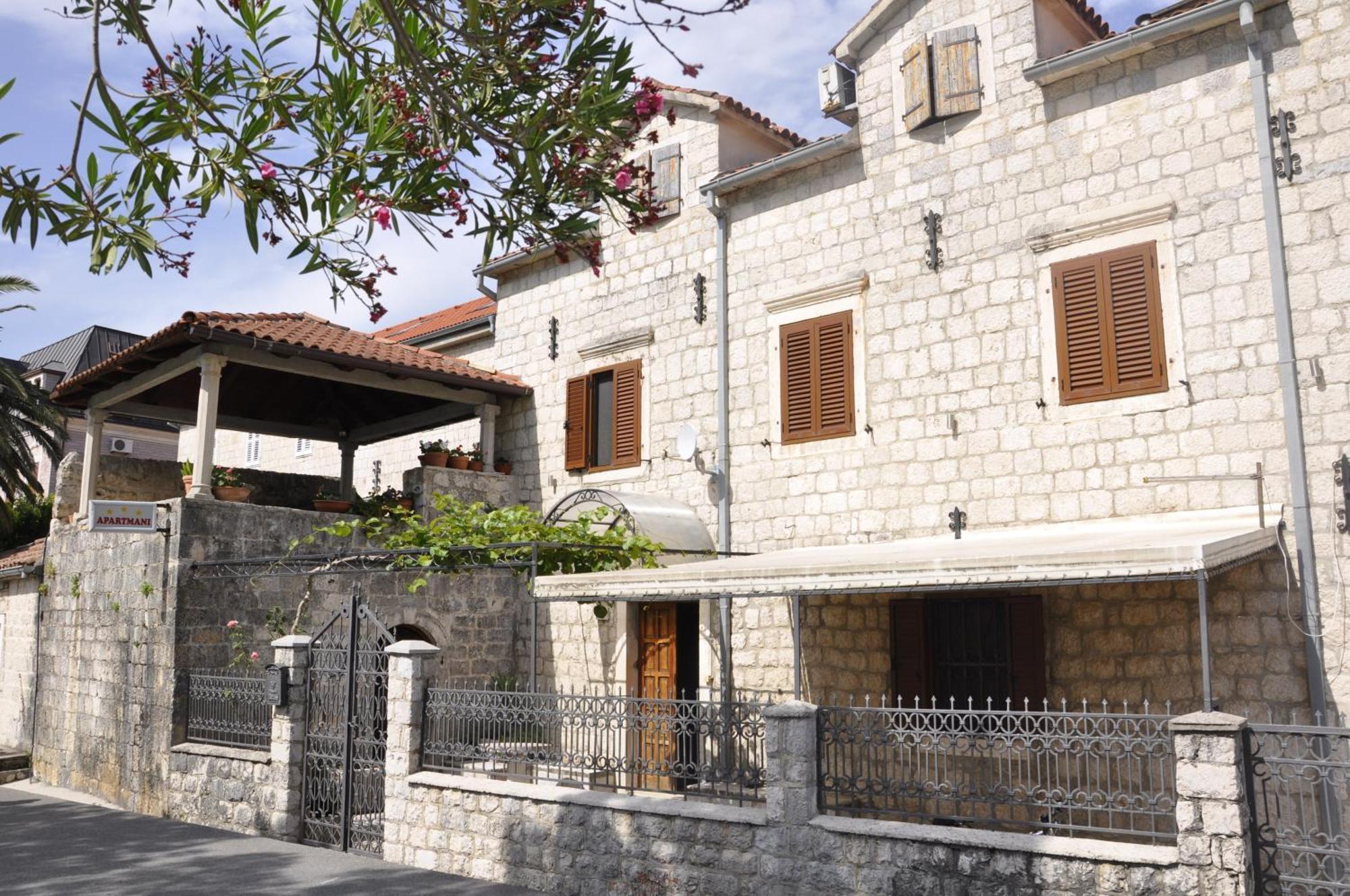 Apartments Vujosevic Kotor Exterior foto